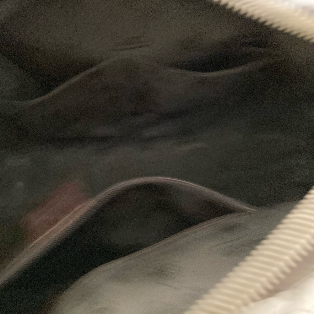 Authentic Gucci Bag - Picture 12 of 13